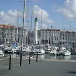 Appartement au calme Centre Ville à 2 pas du vieux marché